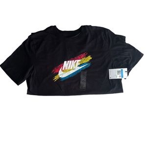 Menn NIKE t shirt size medium new FJ2100-010